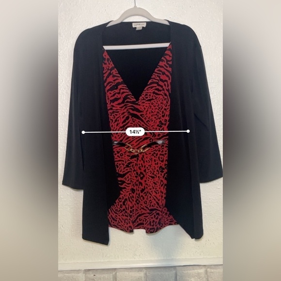 Jaclyn Smith animal print top with sewn in cardigan size large - Picture 3 of 8